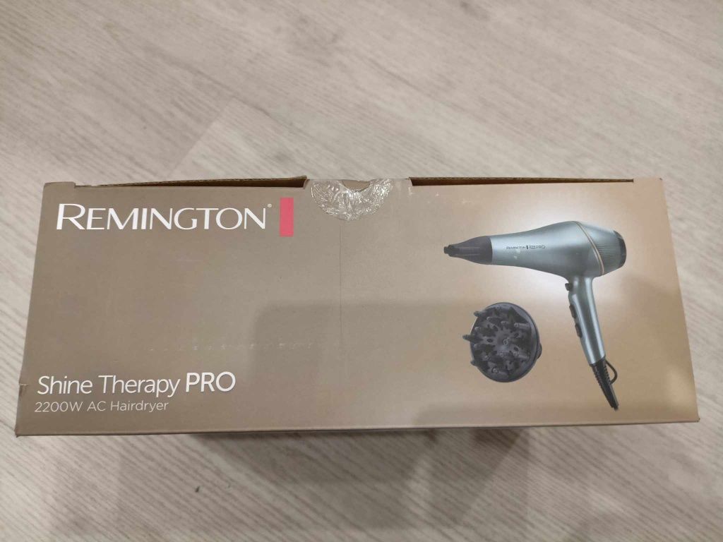 SUSZARKA Remington Shine Therapy PRO AC9300
AC9300