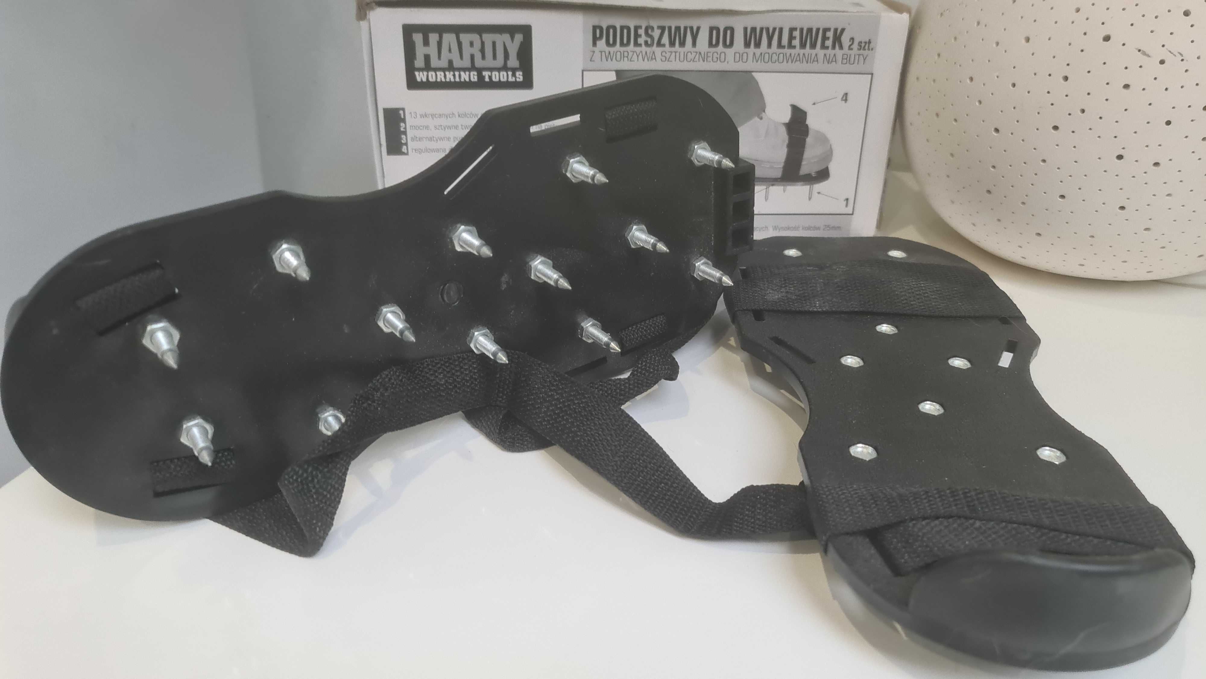 Podeszwy do wylewek i do napowietrzania trawników