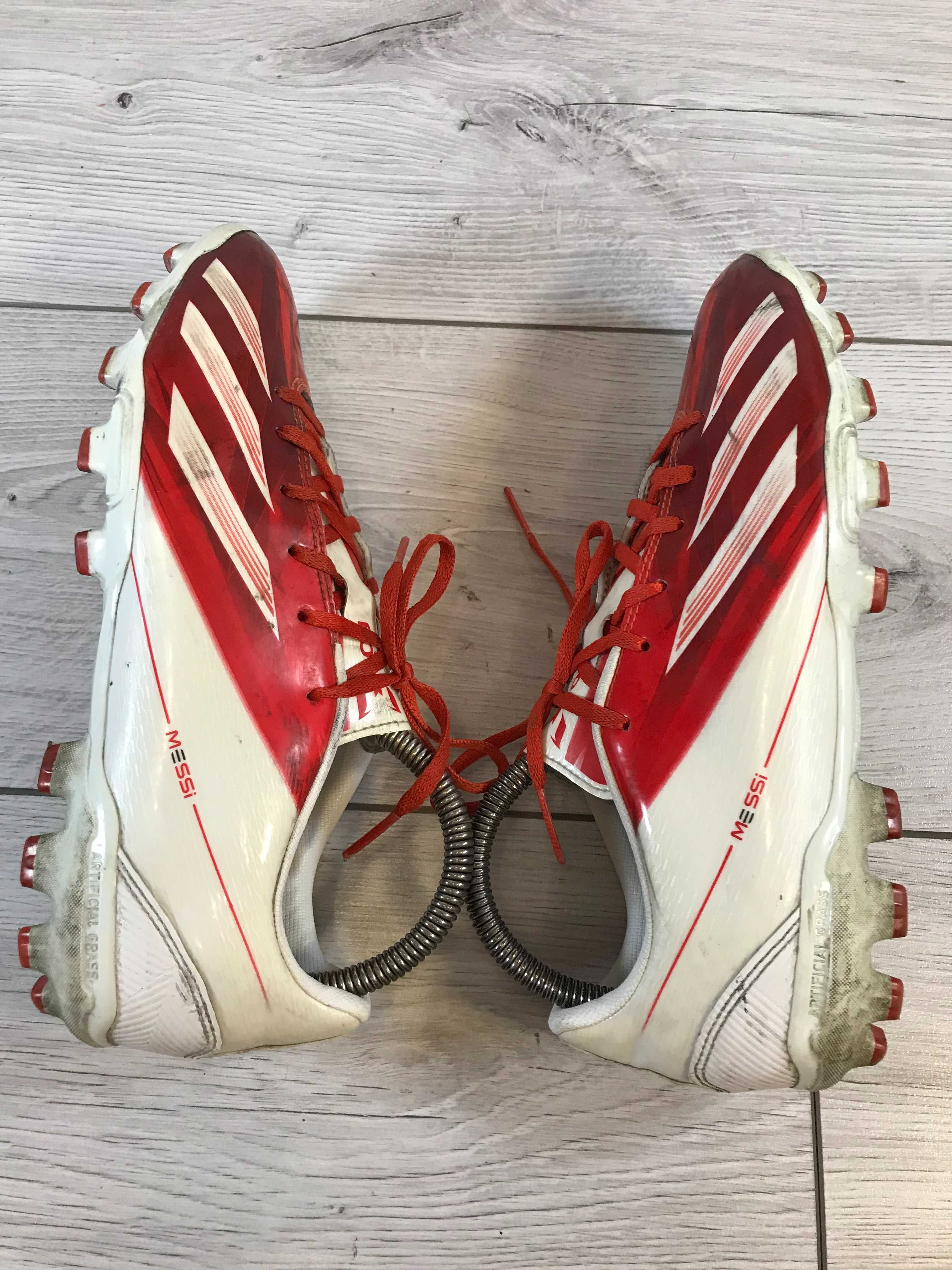 Buty korki Adidas F-10  Messi  rozm. 41,5