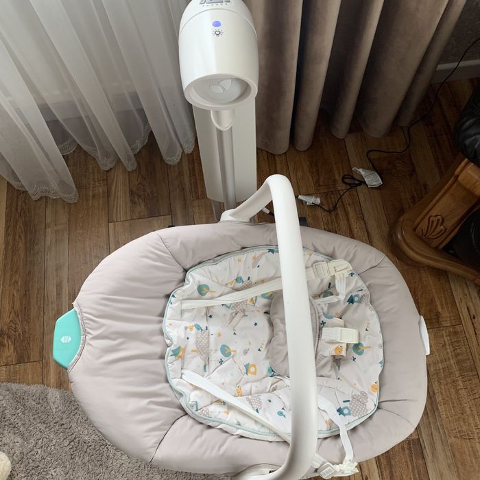 Шезлонг дитячий, гойдалка