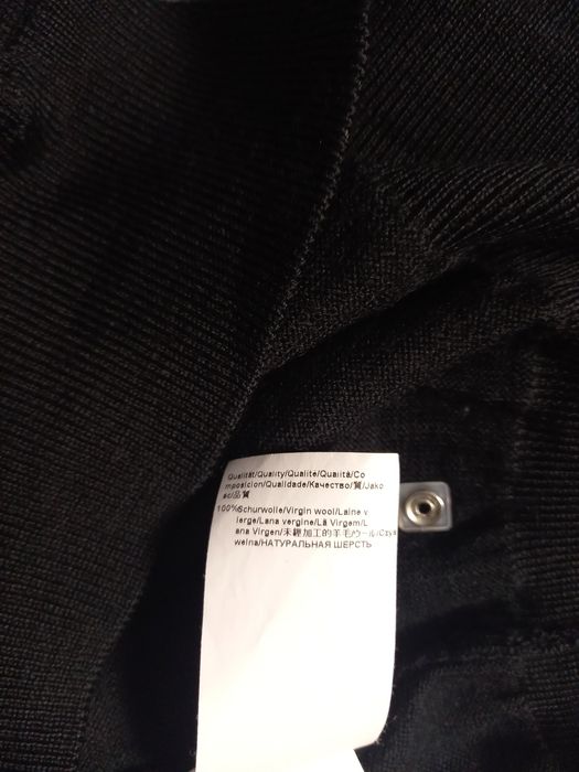 Жилетка hugo boss оригінал жилет boss вовняний шерсть 100% чоловічий