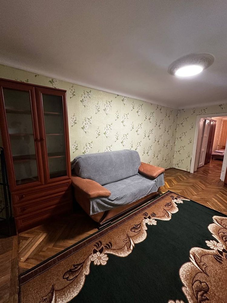 Двокімнатна квартира подобово 450грн