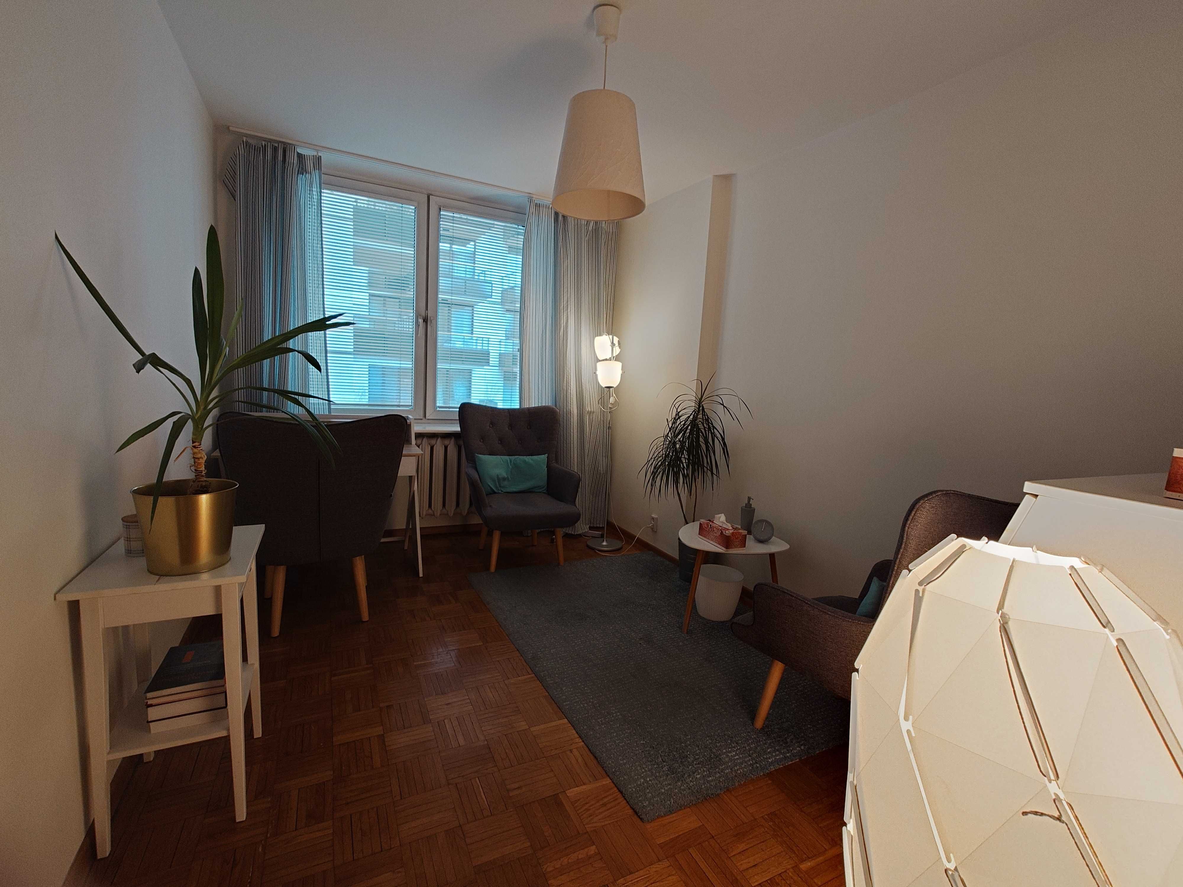 Gabinet dla psychologa/psychoterapeuty przy ul Żelaznej - wynajmę
