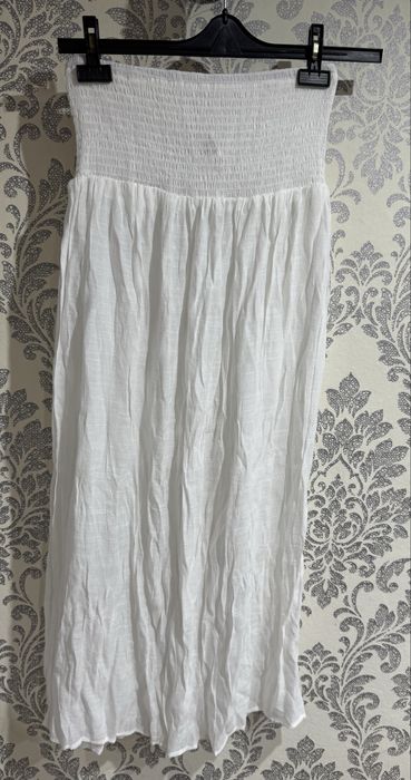 Spodnica z rozporkiem na plaze m