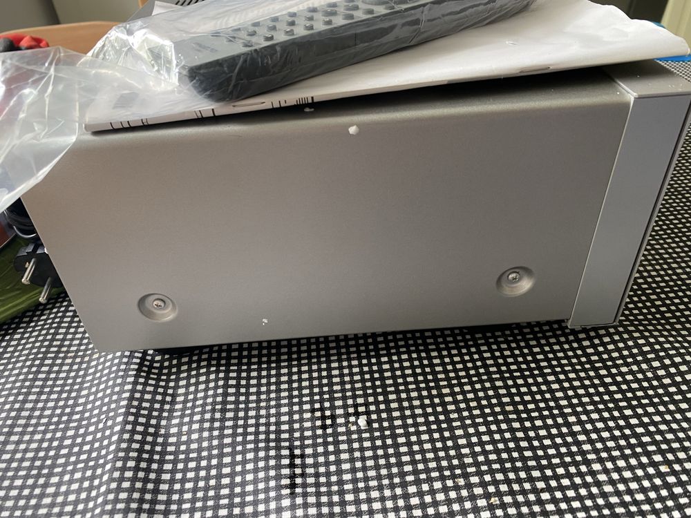Amplituner Onkyo TX-8150 z pilotem instrucją i kablem zasilajacym