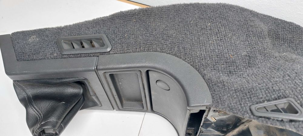 Peugeot 205 Mk2 Fase 2 Consola Central Tablier Interior Cinzento