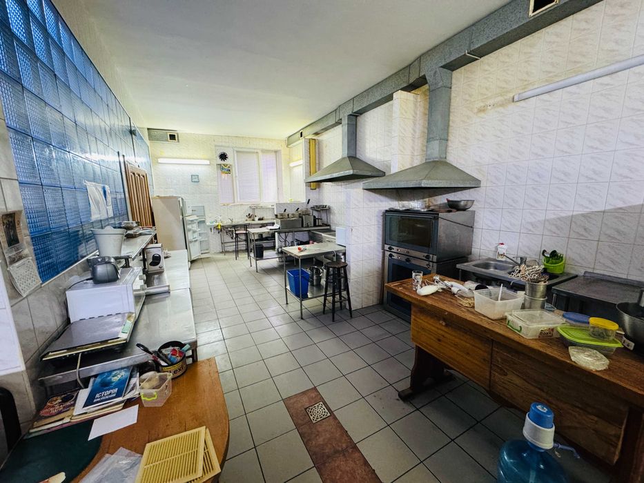 Продаж ресторану, Дрогобич, 533 м.кв., центр міста, БЕЗ КОМІСІЇ,