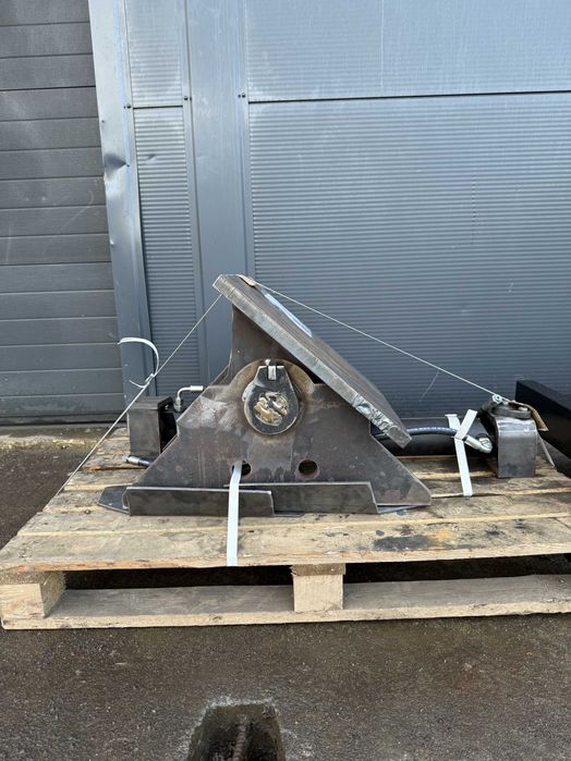 Zawias hydrauliczny do wspawania do koparki 9,5-13t