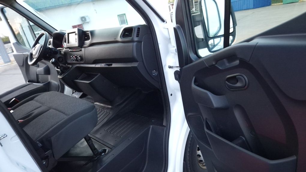 Renault master 2022р 132квт МАХІ.