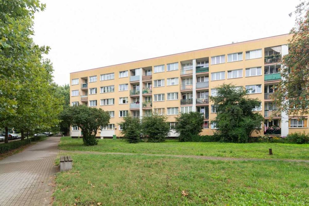 Срочно 3к квартира в Варшаве Польша рядом центр меблированная 149000 €