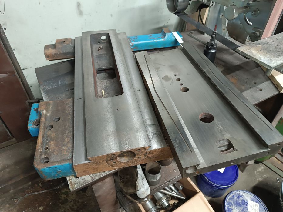 Каретки токарних станків 1к62, 16к20, тс 70, тс 75, 1к62 д