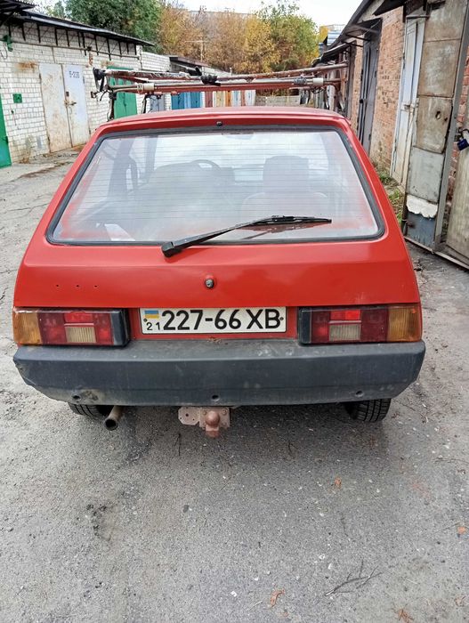 Таврия. Пробег 81,000 с под деда  1 хозяин технически исправен