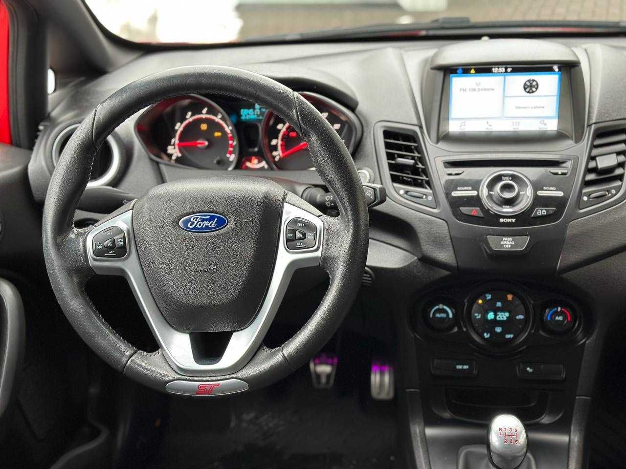 Ford Fiesta ST, 2016 рік, 1.6 бензин, механіка 6-ст.