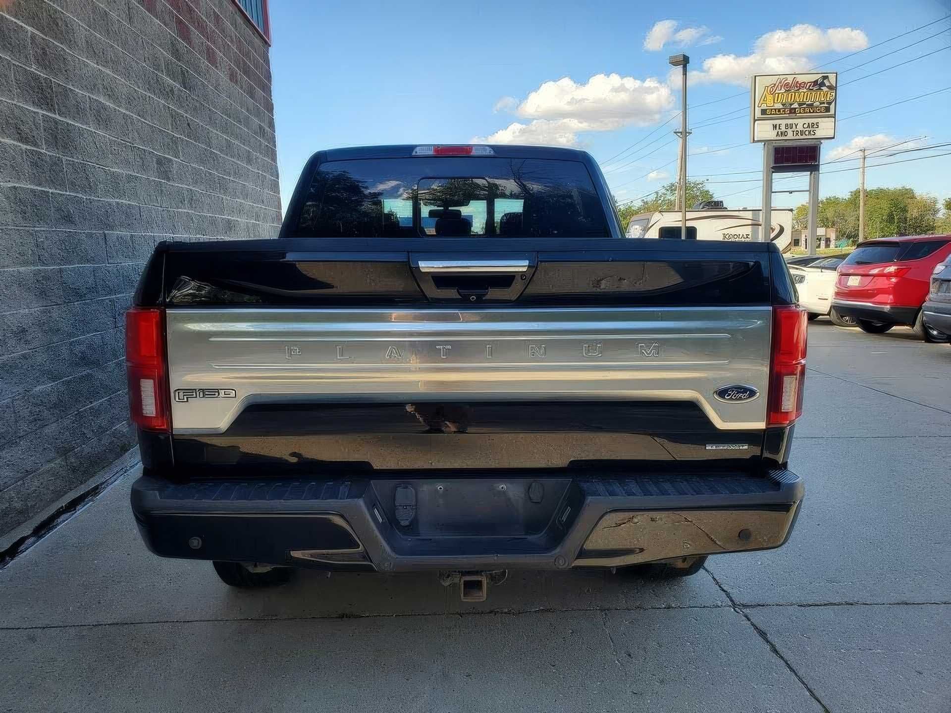 2018    Ford F-150