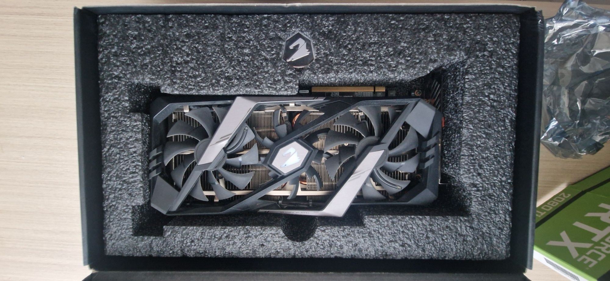 Gigabyte rtx 2080ti Aourus