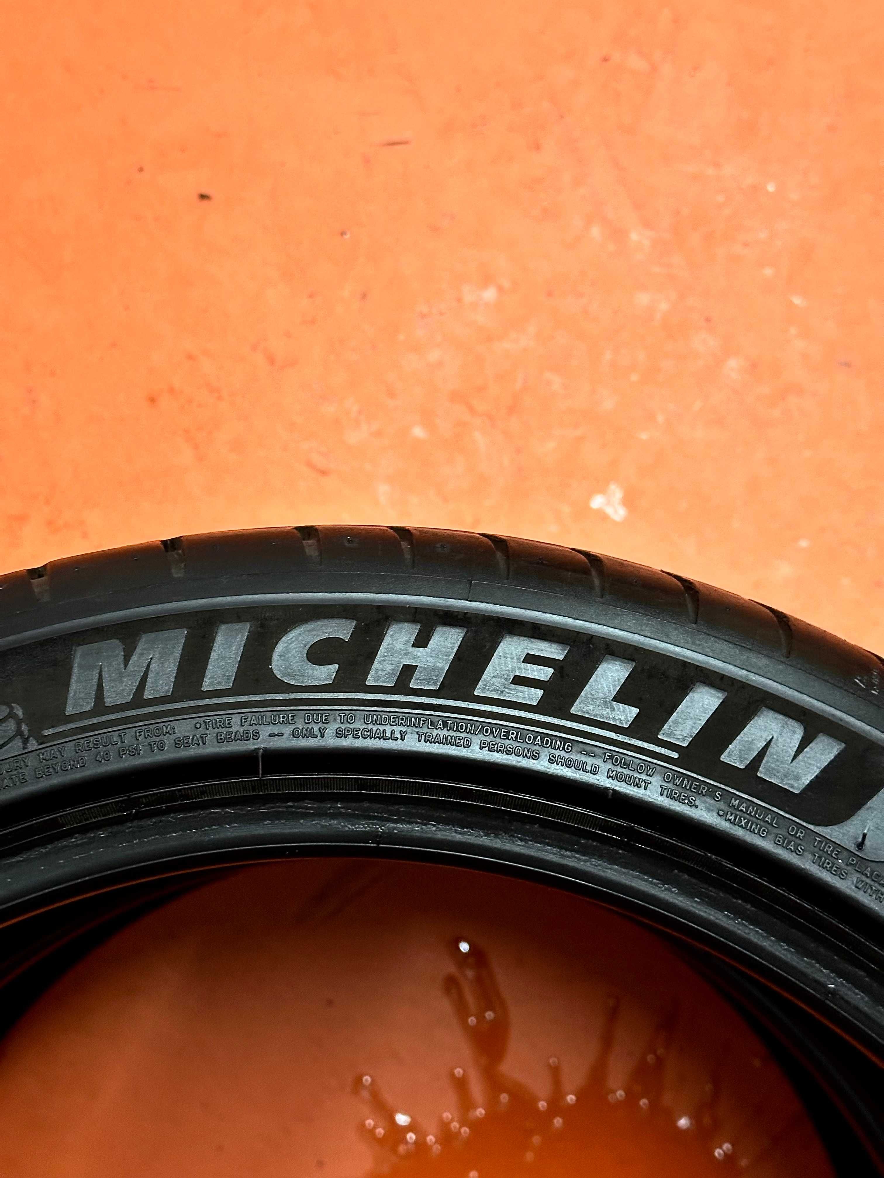Pneus Michelin Pilot Sport 4 - 215/45/17 - Impecáveis