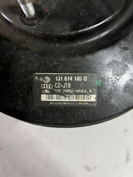 Вакумний підсилювач гальм vw golf 4 skoda tur гольф 4 школа тур