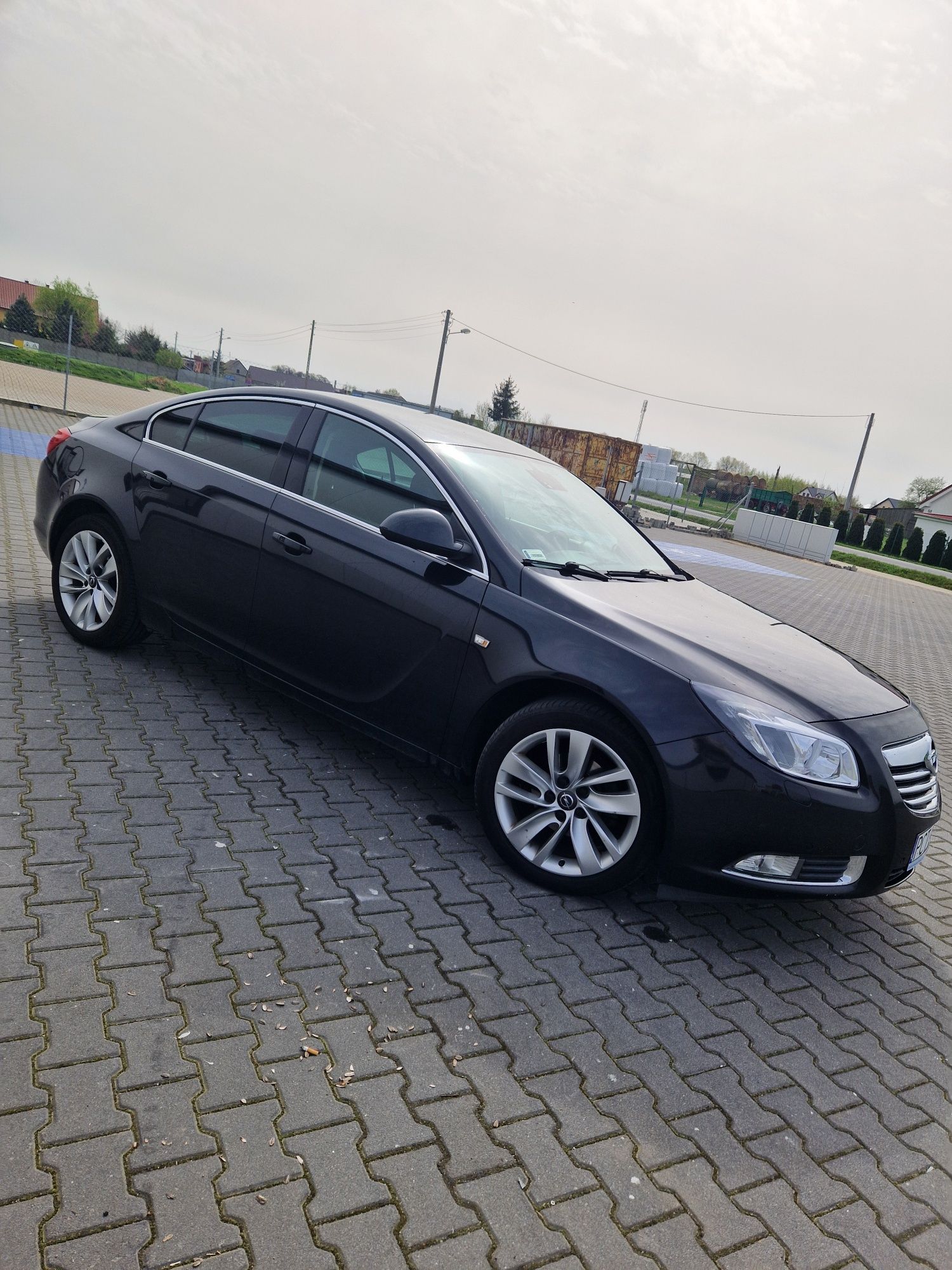 Opel insignia*bogata wersja* Bixenon* grzana kierownica/fotele*Navi