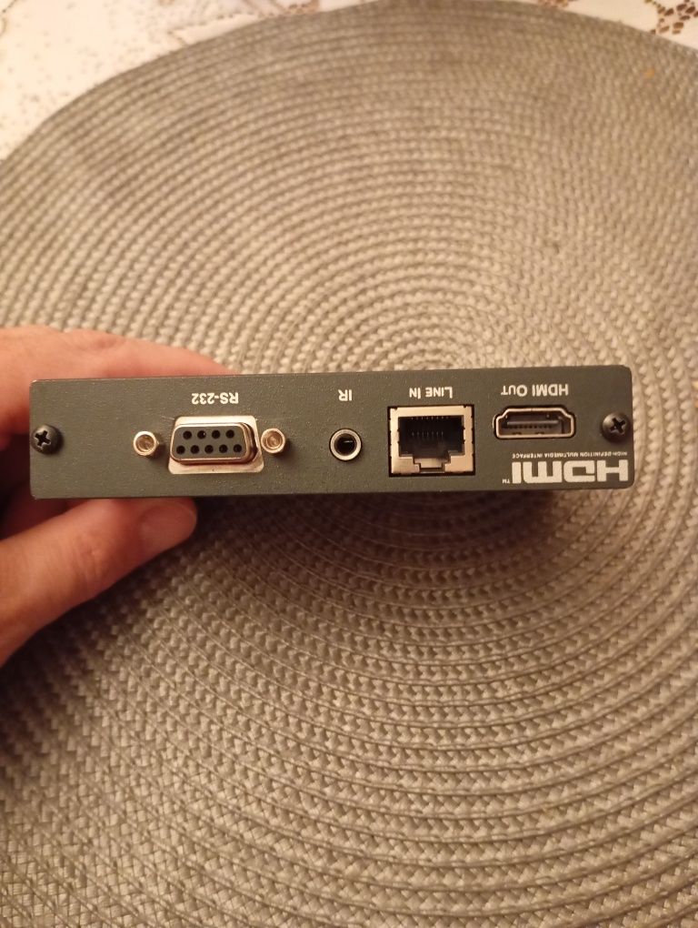 Kramer TP-574 nadajnik HDMI-CAT z podczerwienią i RS232 (1xH