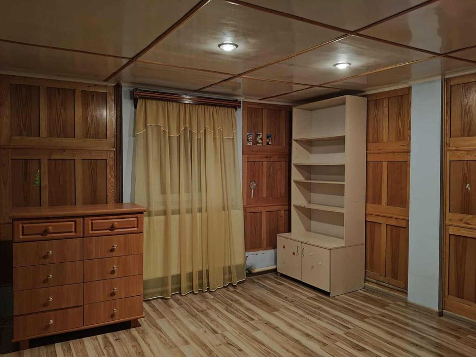 продається будинок