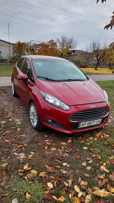 Ford Fiesta Titanium 2014 року