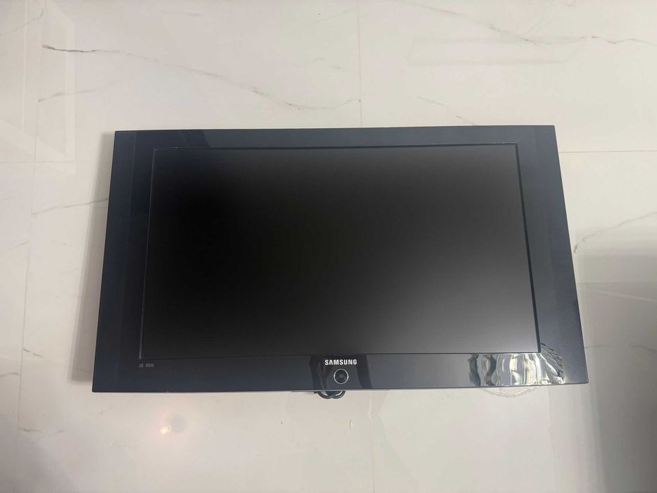 Telewizor Samsung 37 cali