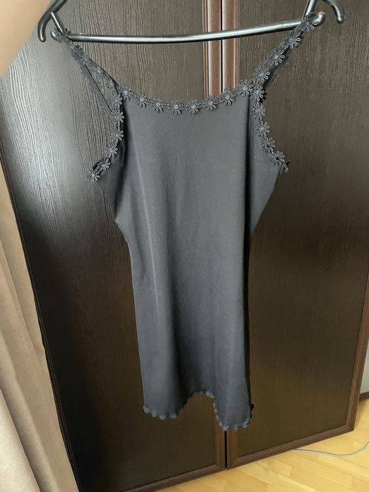 Чорна нічна сорочка