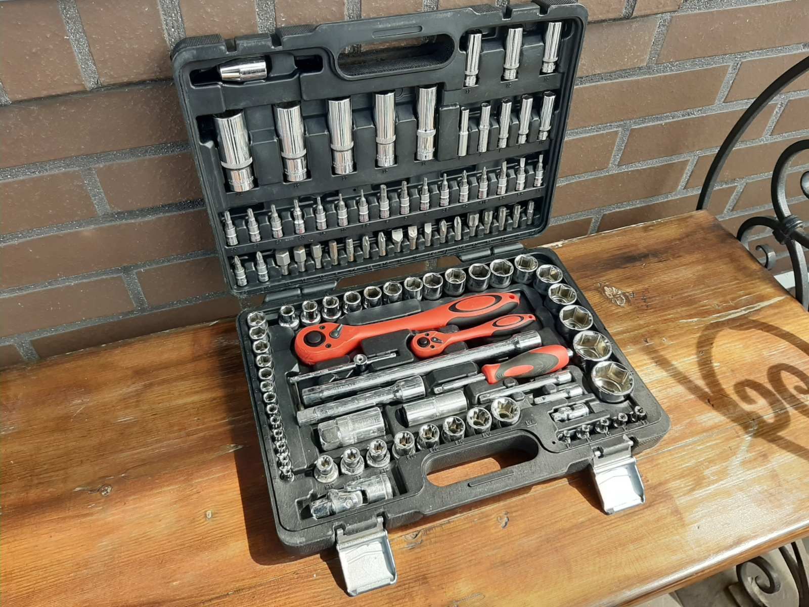 Професійний набір інструментів 1/2", 108 од., Cr-V INTERTOOL ET-6108