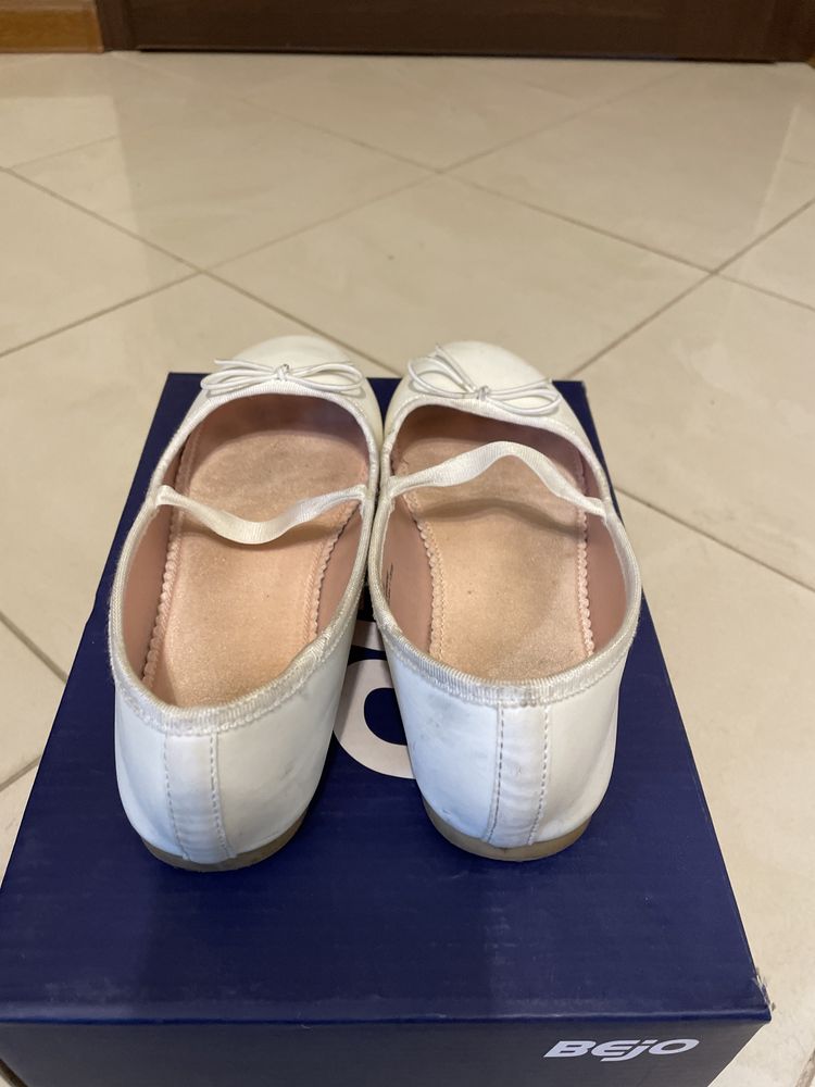 Buty balerinki białe H&M dziecięce