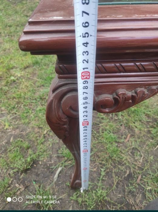 Stolik Ludwikowski -rzeźbiony