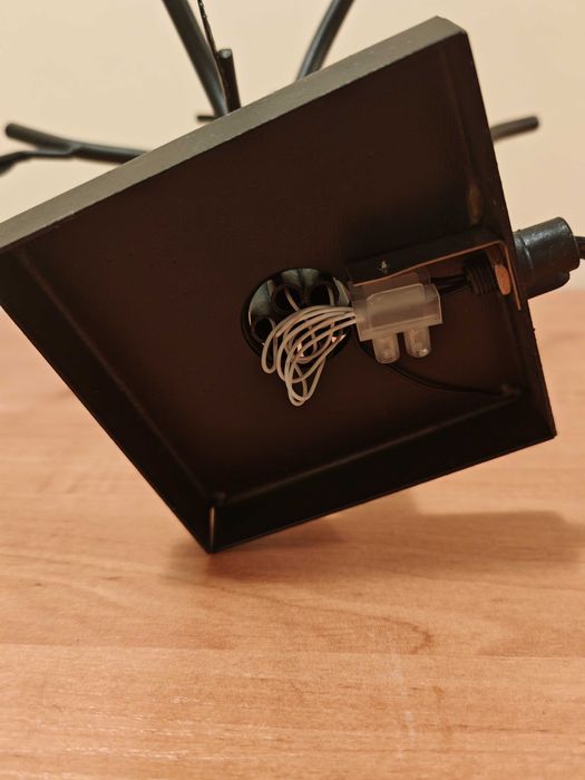 Lampka nocna / dekoracyjna drzewo metalowa