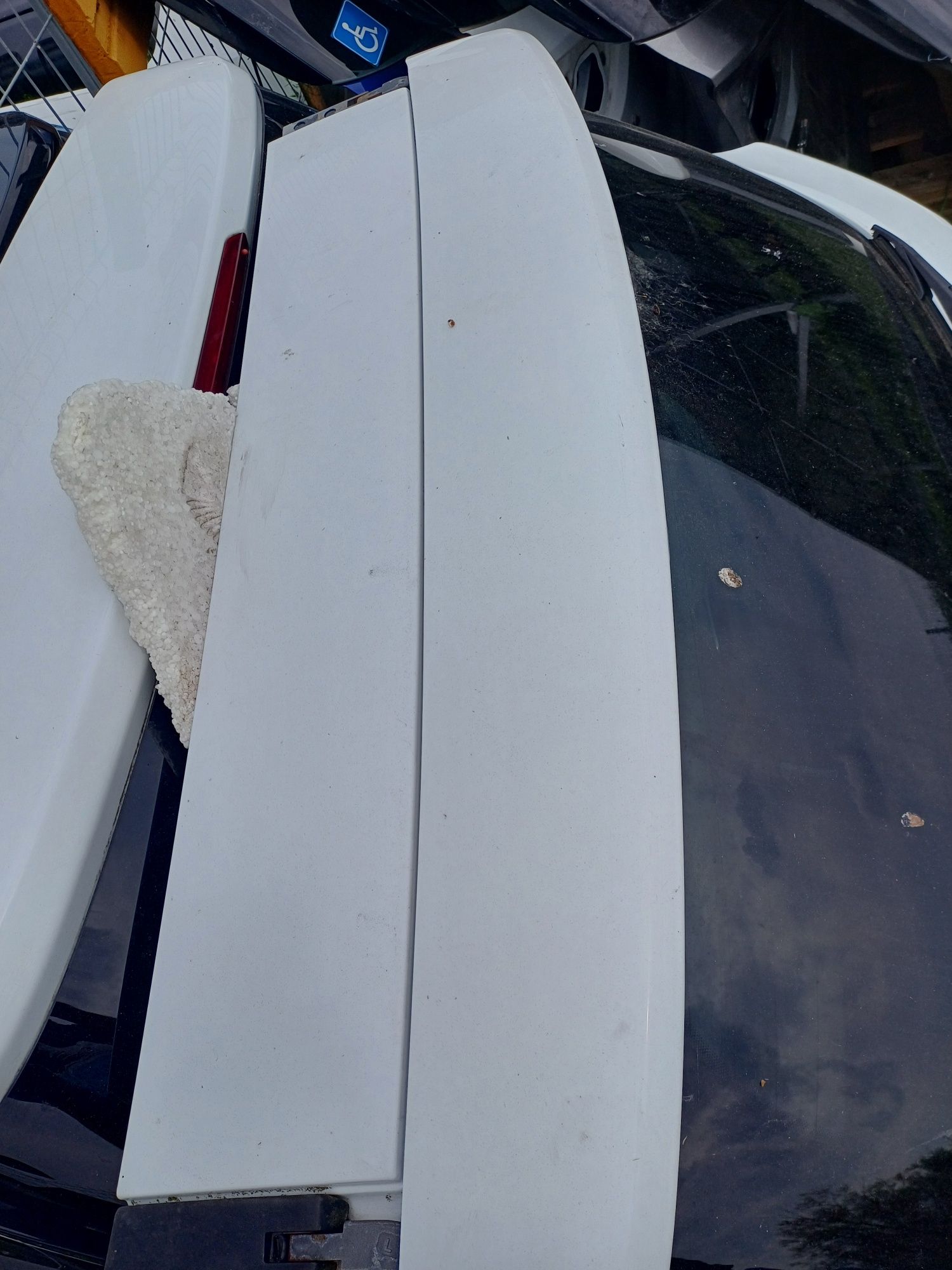 Klapa bagażnika Ford Kuga Mk 1 kolor 58 polift