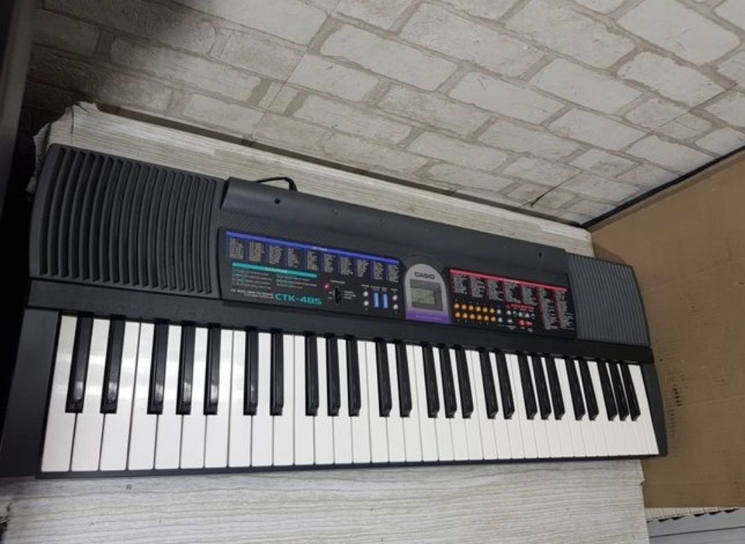 Синтезатор Casio CT-647/CTK 485 б/у з Німеччини