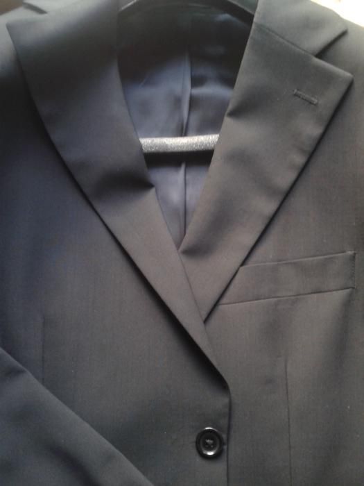 Fato preto Massimo Dutti