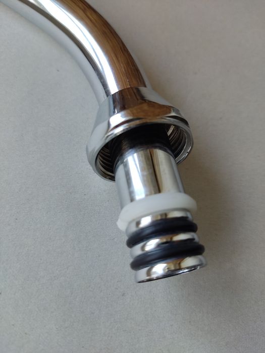 Излив (гусак) 3/4 для кухни 21 см