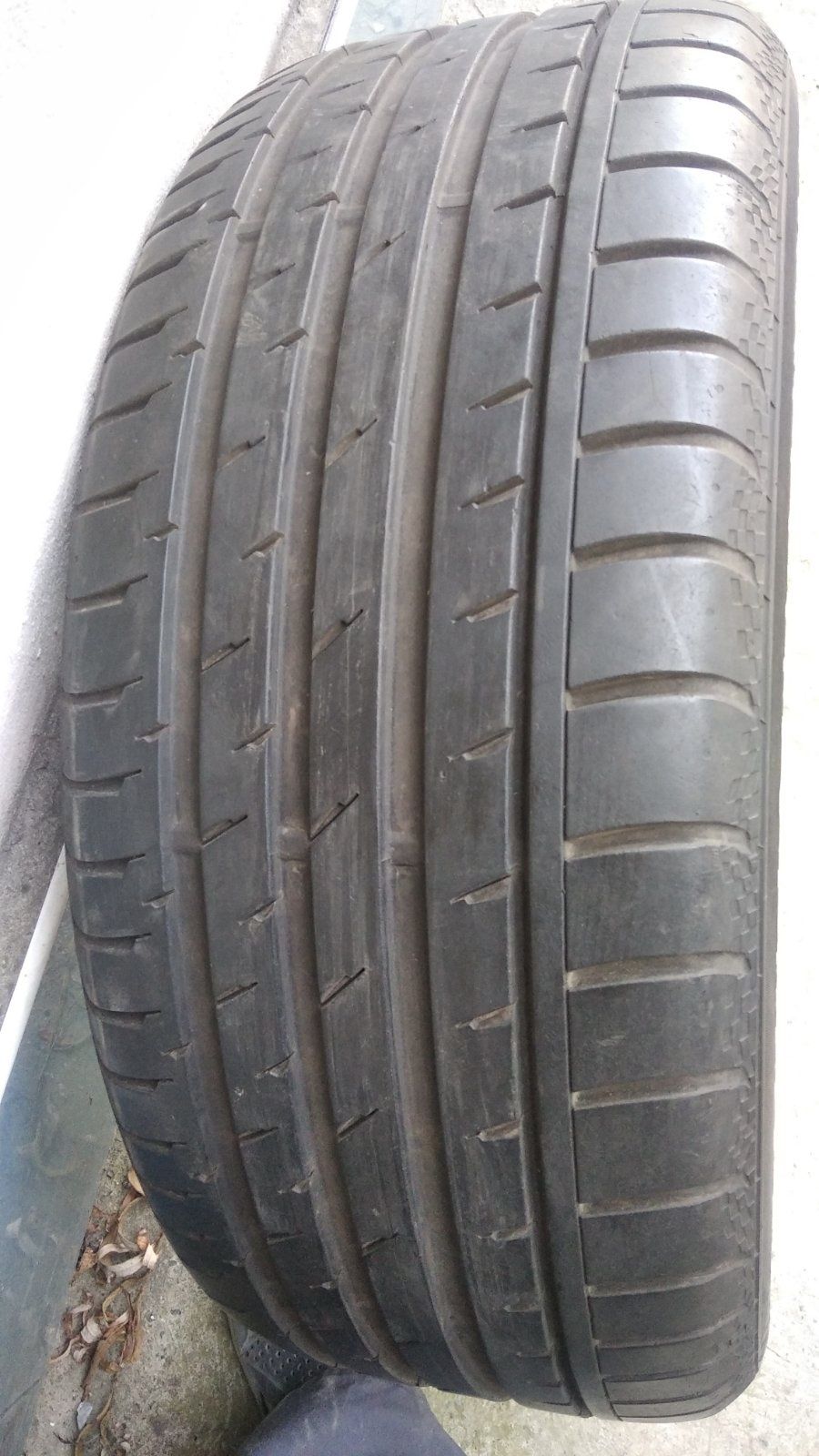 Шини 255/55 R18 Б/У