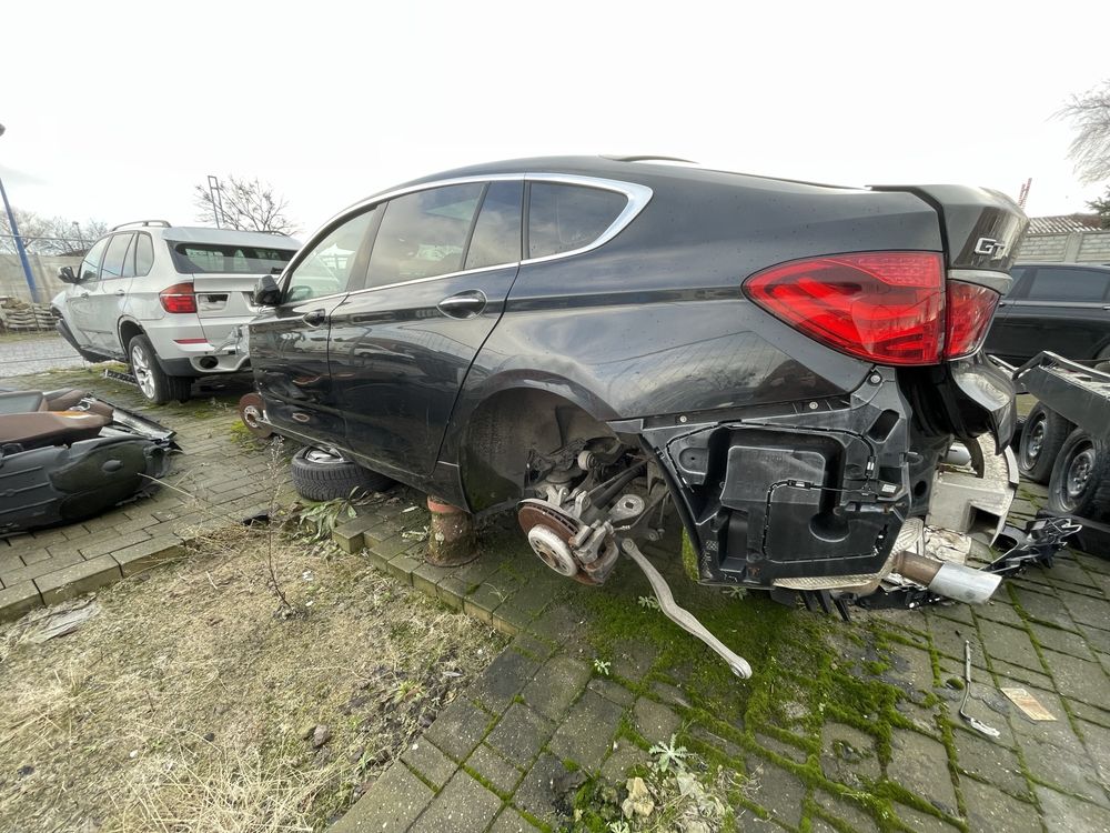 BMW 5GT F07  maska błotnik lampa drzwi klapa części