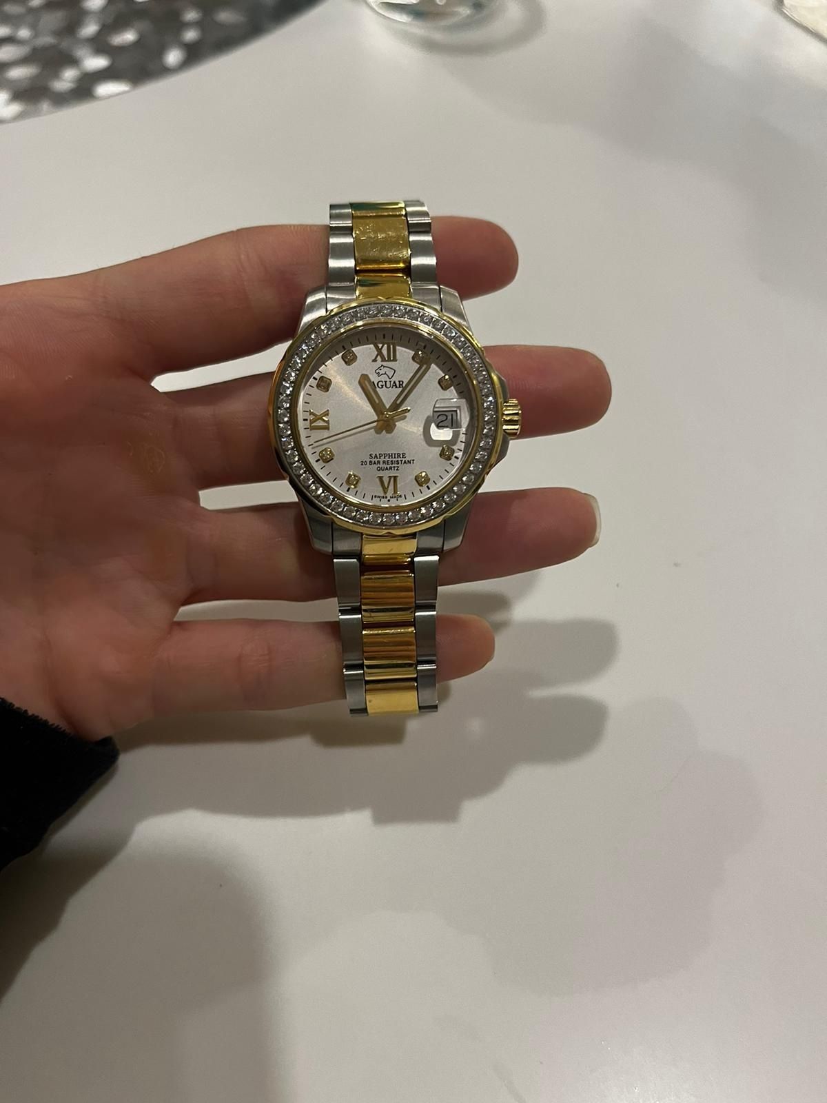 Relógio jaguar completamente novo