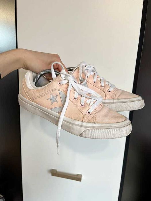 trampki converse sneakersy różowe sznurowane 38,5