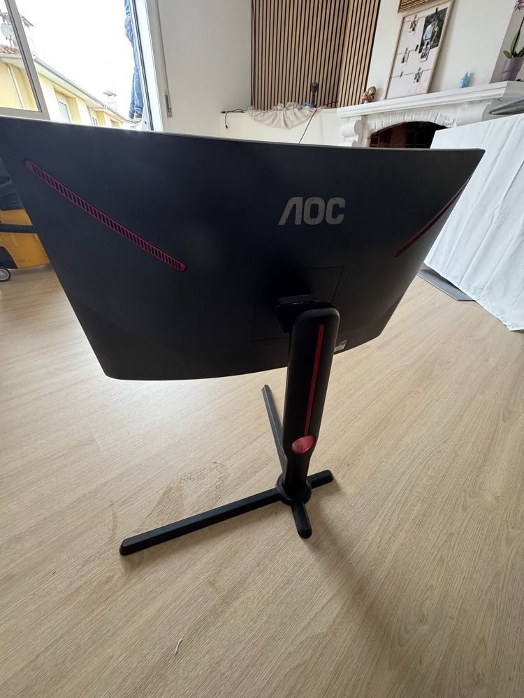 Monitor Gaming AOC C27G3U/BK – 27”, Curvo, 165Hz, Full HD