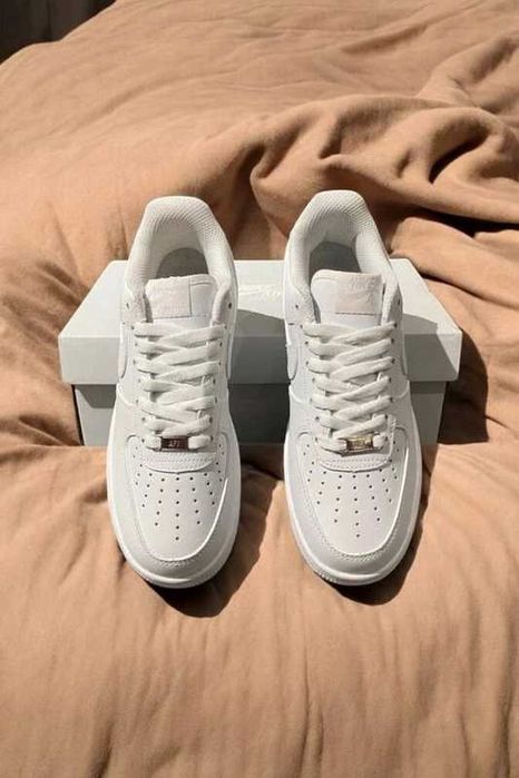 "Buty koszykówki "Nike_Air_Force_1_Low_'07_White_Roz.40