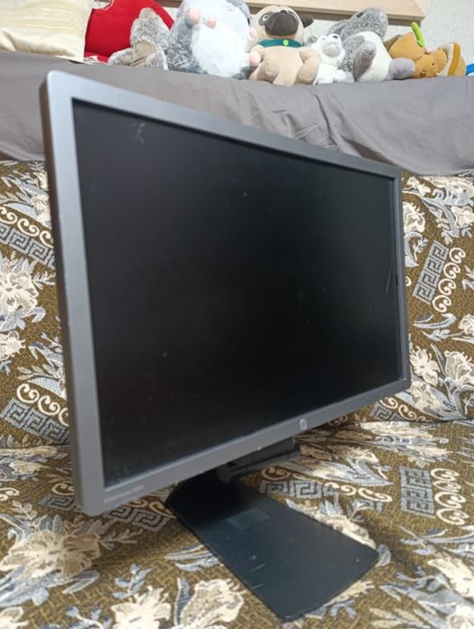 Продам монітори hp E241i IPS display та dell