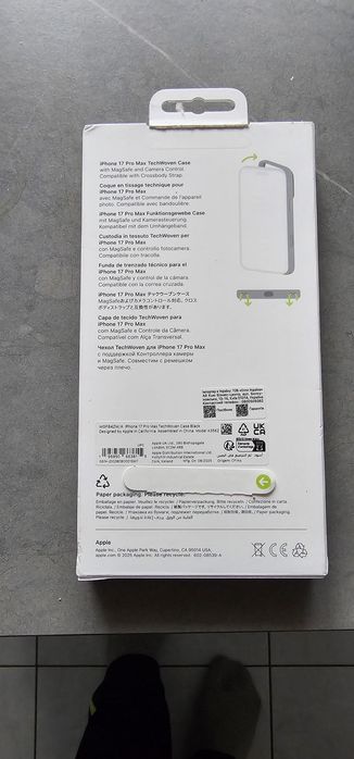 Чохол Iphone 17 pro max TechWoven Case with MagSafe Black (original)