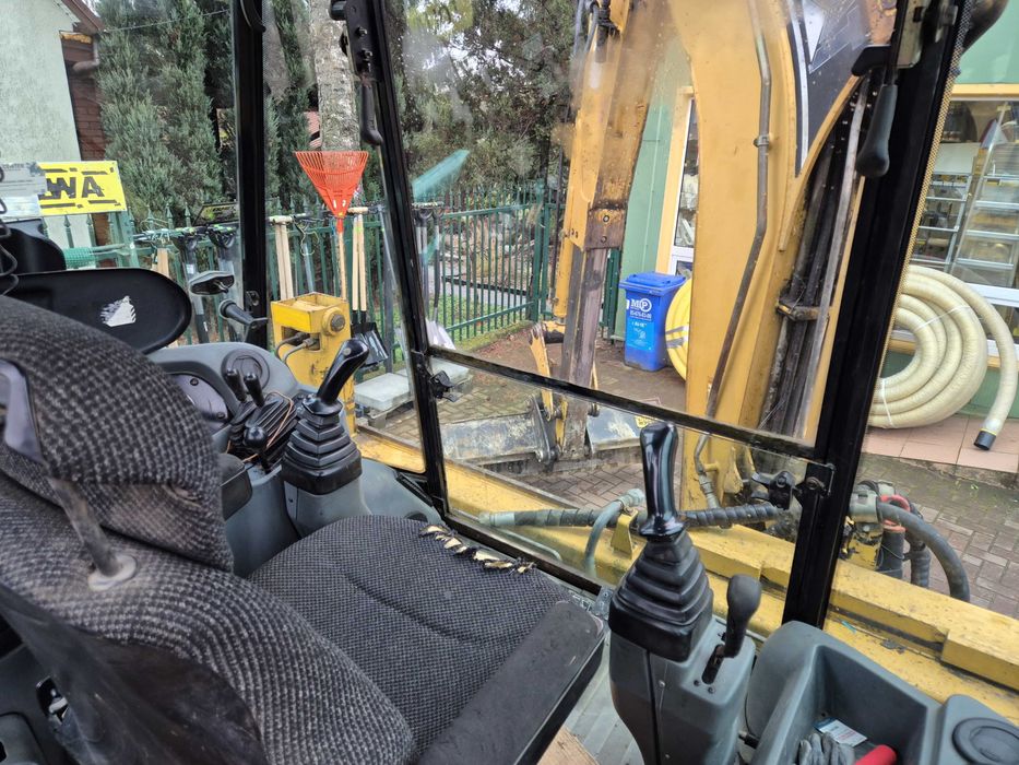 Rezerwacja CAT Caterpillar 432D