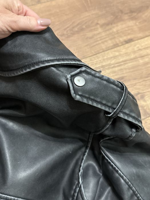 Куртка косуха Zara розмір xs-s