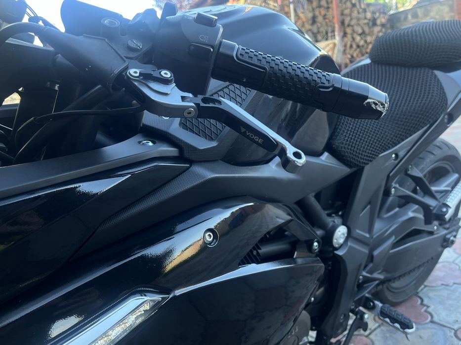 Мотоцикол Voge 300rr 2020 року