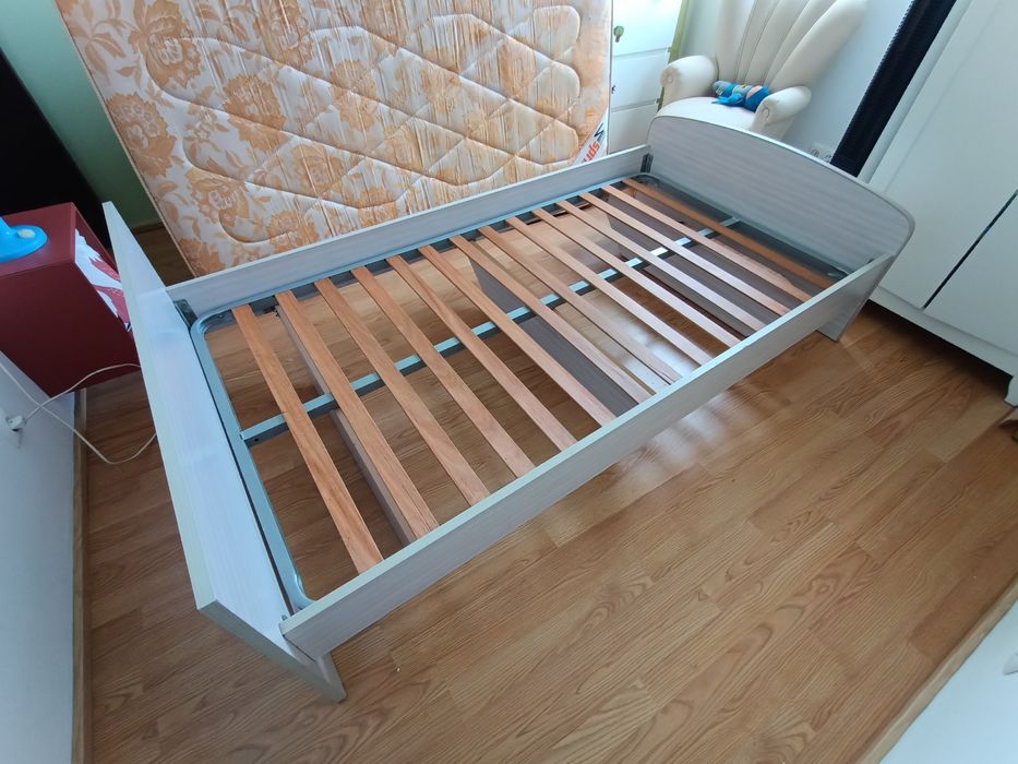 Cama de criança marca Mindol