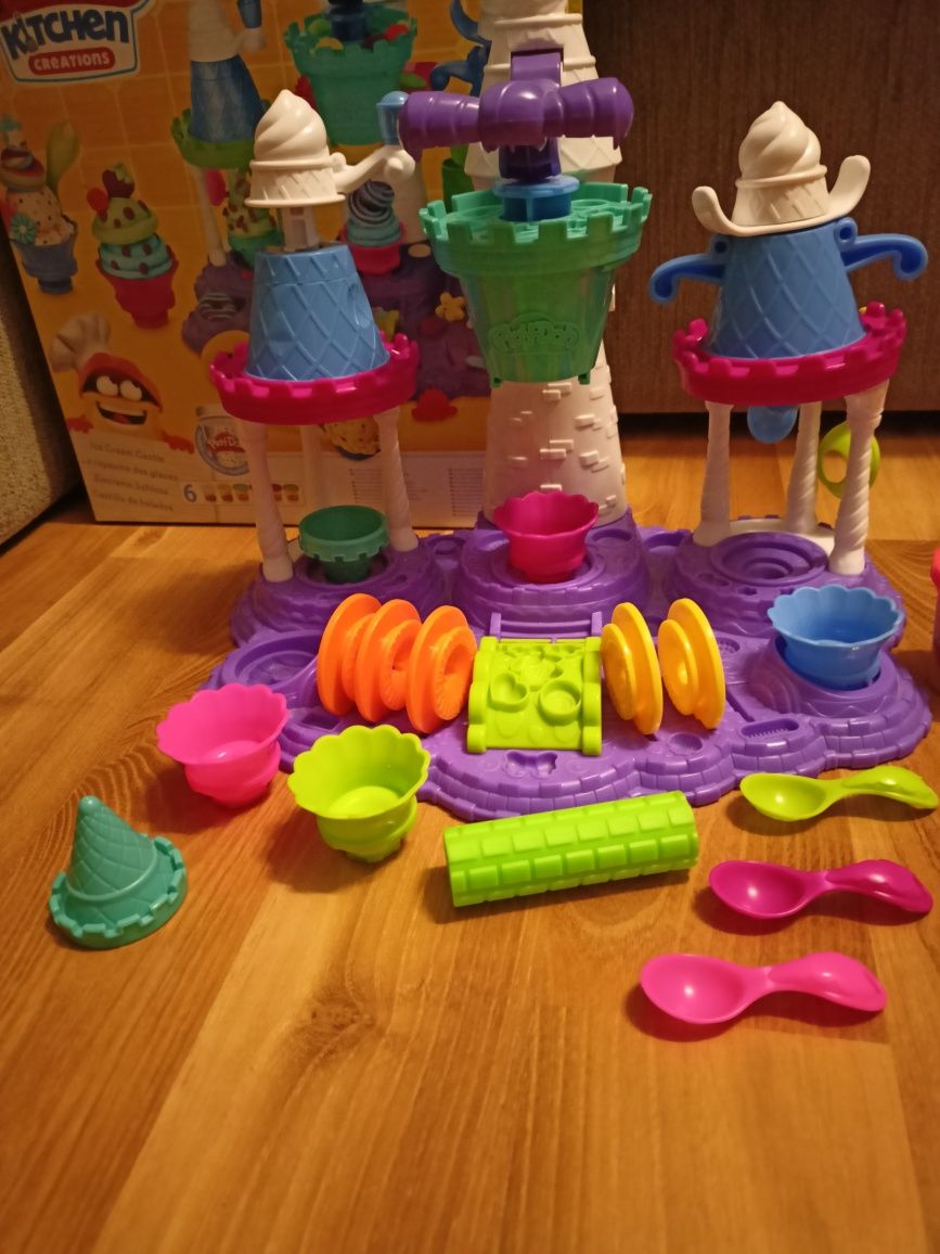 Play Doh Lodowy Zamek