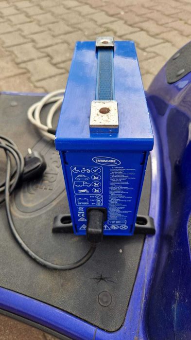 Skuter wózek inwalidzki elektryczny dla seniorów INVACARE + ŁADOWARKA