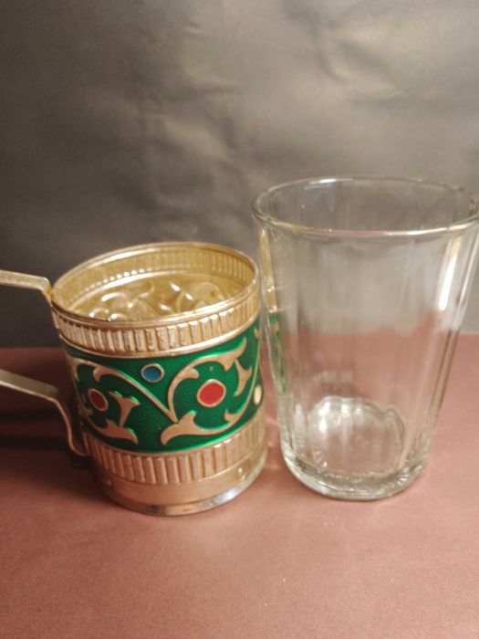 стаканы "Христос Воскрес " пионерские стаканы  купоросного стекла